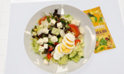 1000170102 Salat Schafskäse weiß Kopie 1000170102 Salat Schafskäse weiß Kopie